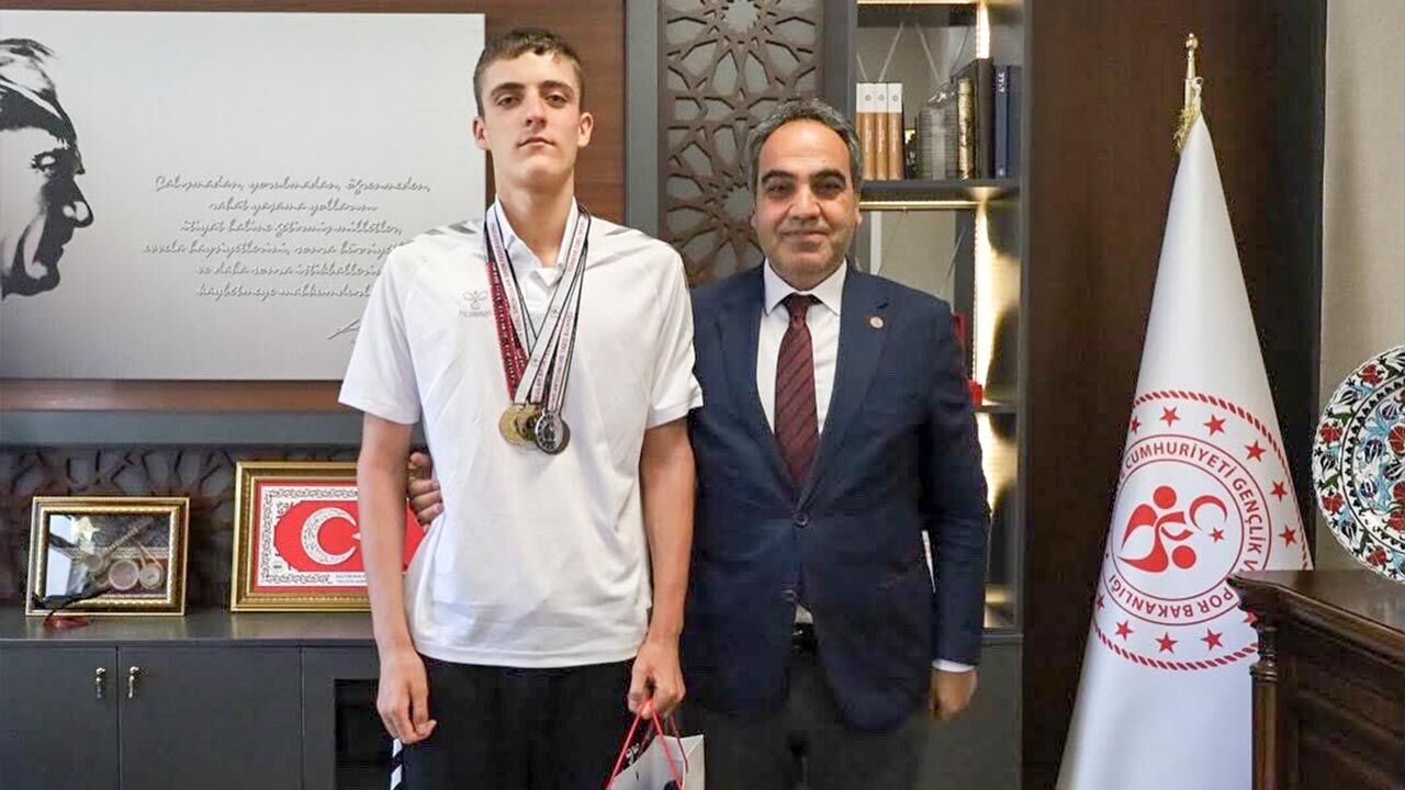 Uğuralp Eren Başarısının Sırrını Kılıç’la Paylaştı (1)