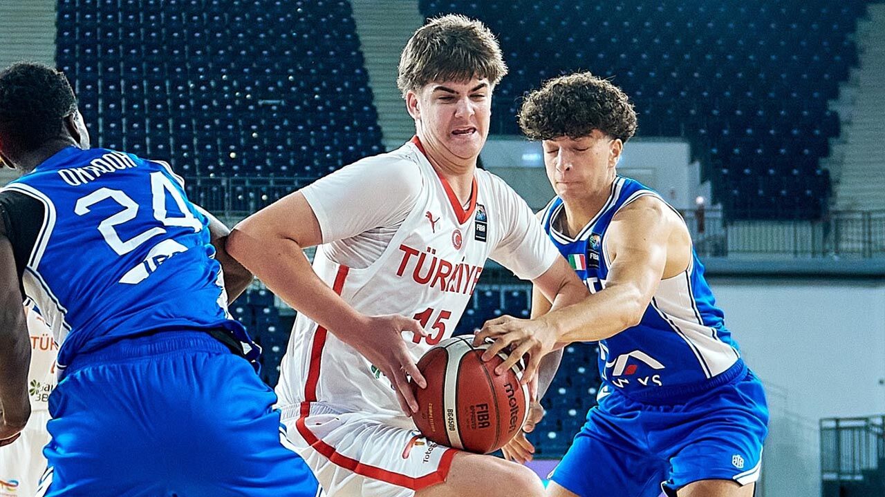 Yiğit Okur Babası Mehmet Okur (1)