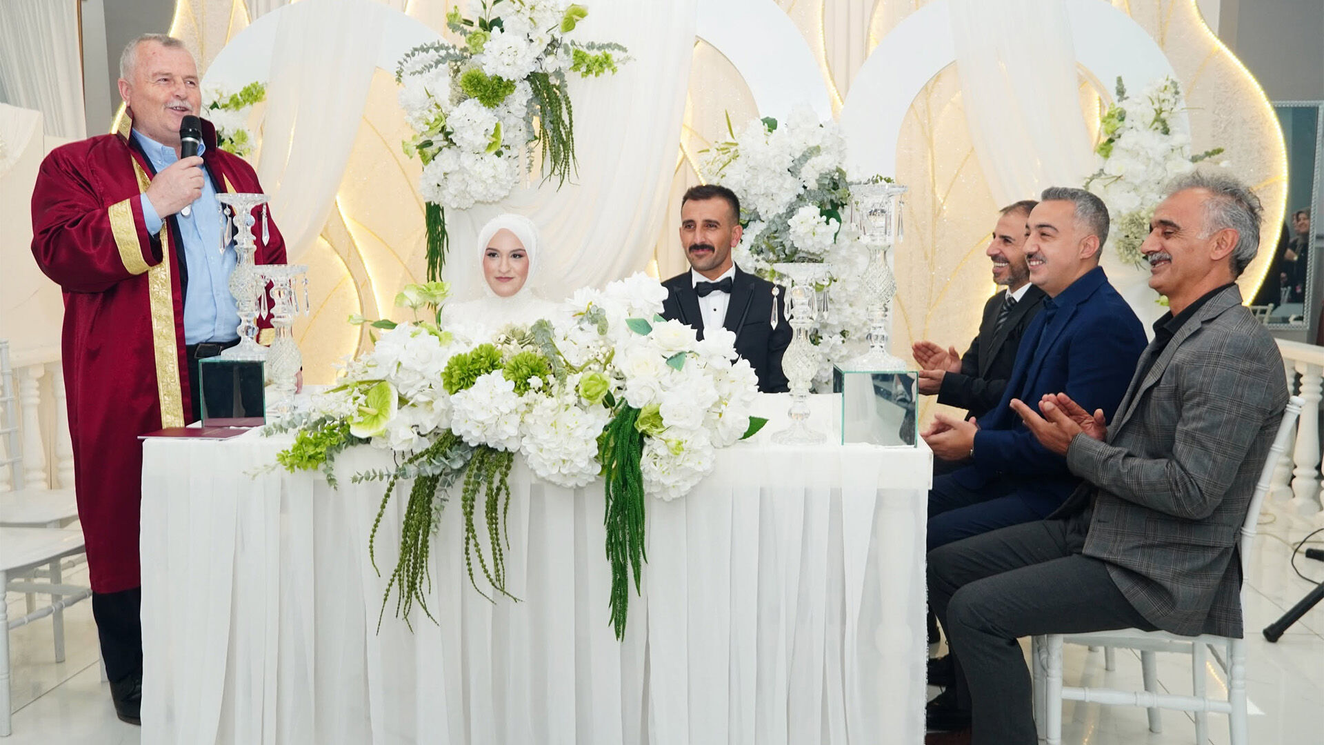 Armutlu Belediye Baskanı Ve Kaymakamı Nikah Kıydı (1)