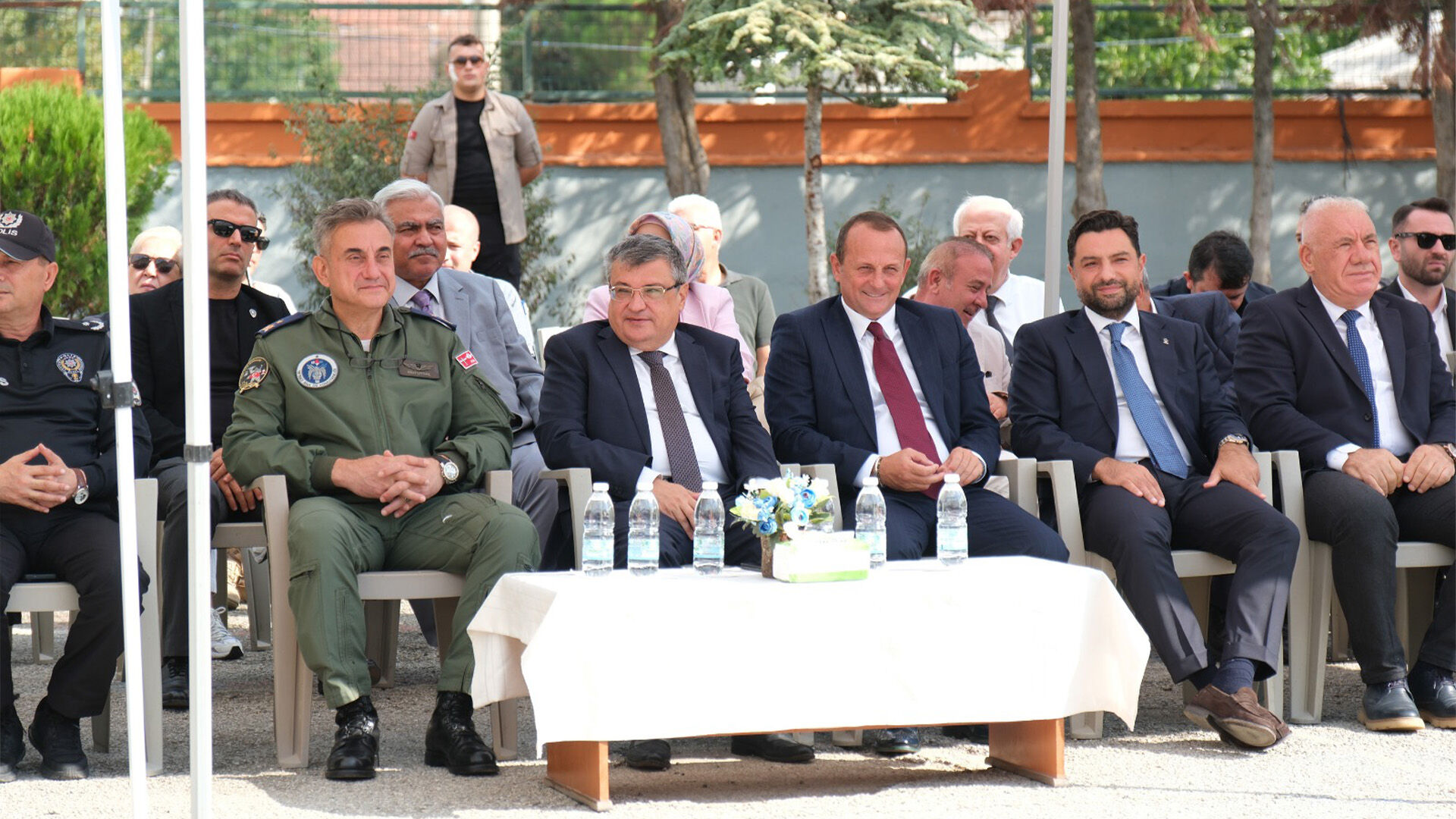 Ciftlikkoyde Ilk Ders Zili Caldı (1)