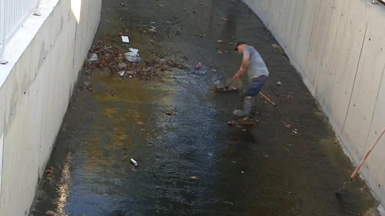 Çınarcık’ta Ay Deresi Temizlendi