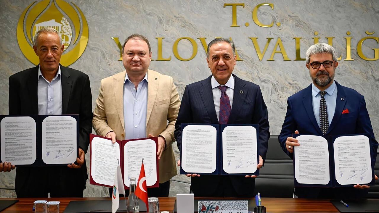 Yalova Vali Il Saglik Mudur Hayirsever Kirazli Koy Aile Merkez Imza (1)