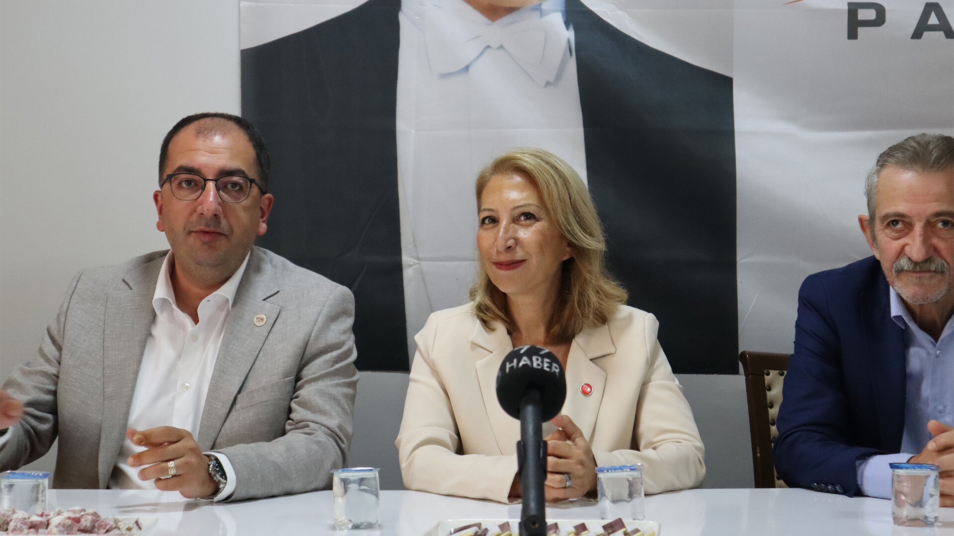 Yeni Parti Yalova Basın Toplantısı (1)