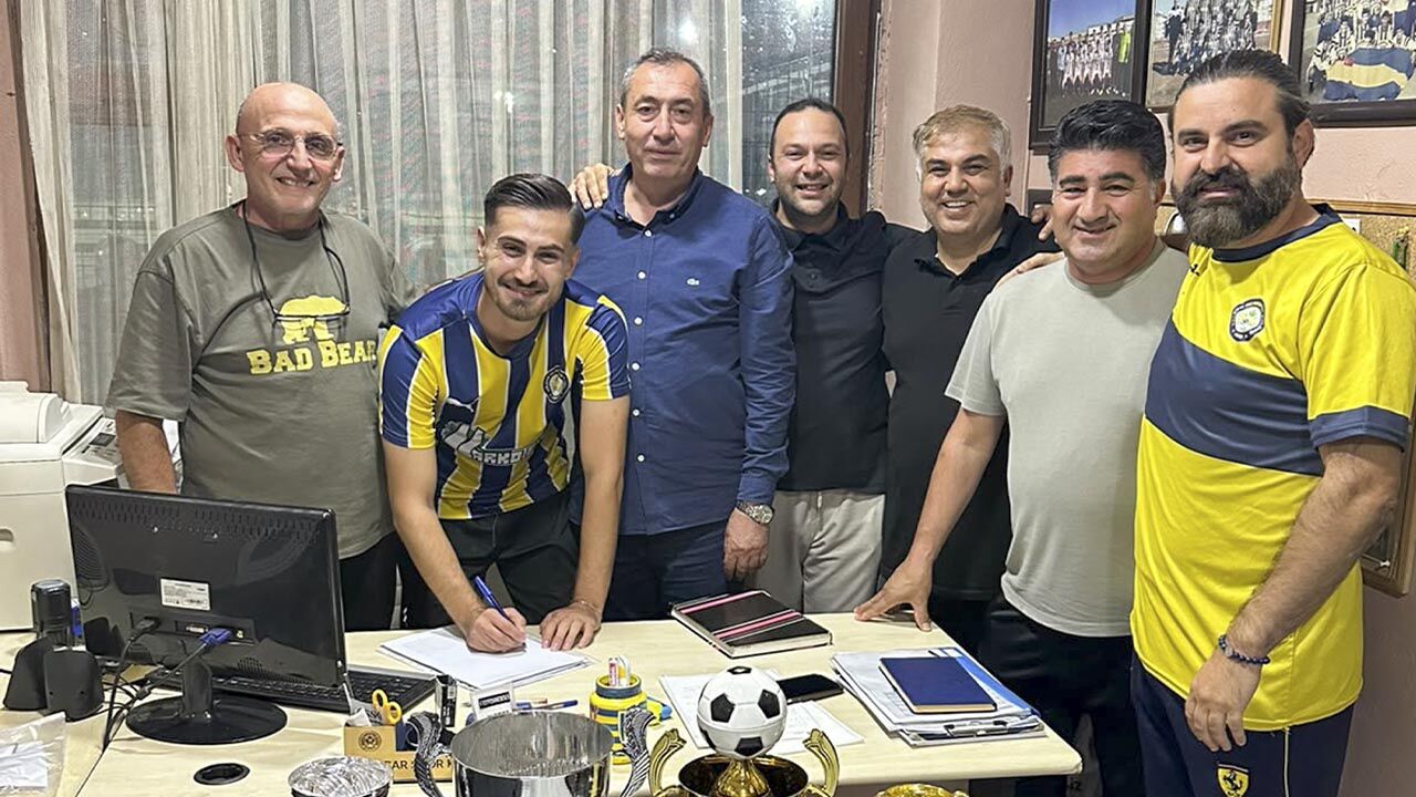 Batıkan Bartan Acarspor’a İmzayı Attı (3)