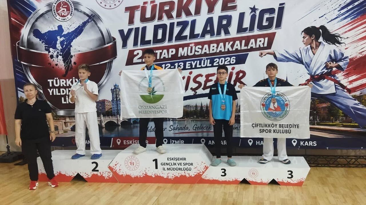 Çiftlikköy Karatecileri Eskişehir’de Esti (2)