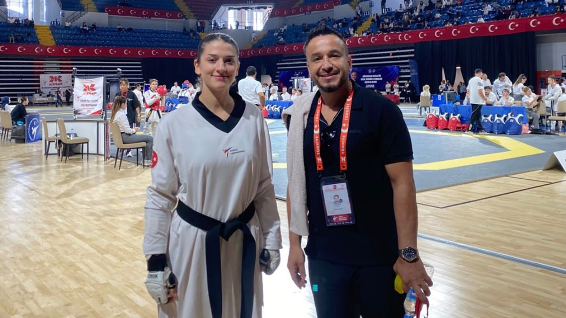 Derya Ve Mehmet Final Biletini Kaptı (1)