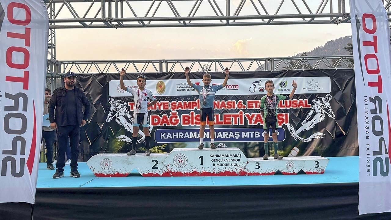 Ömer Yaman Öztabak’tan Çifte Altın (4)