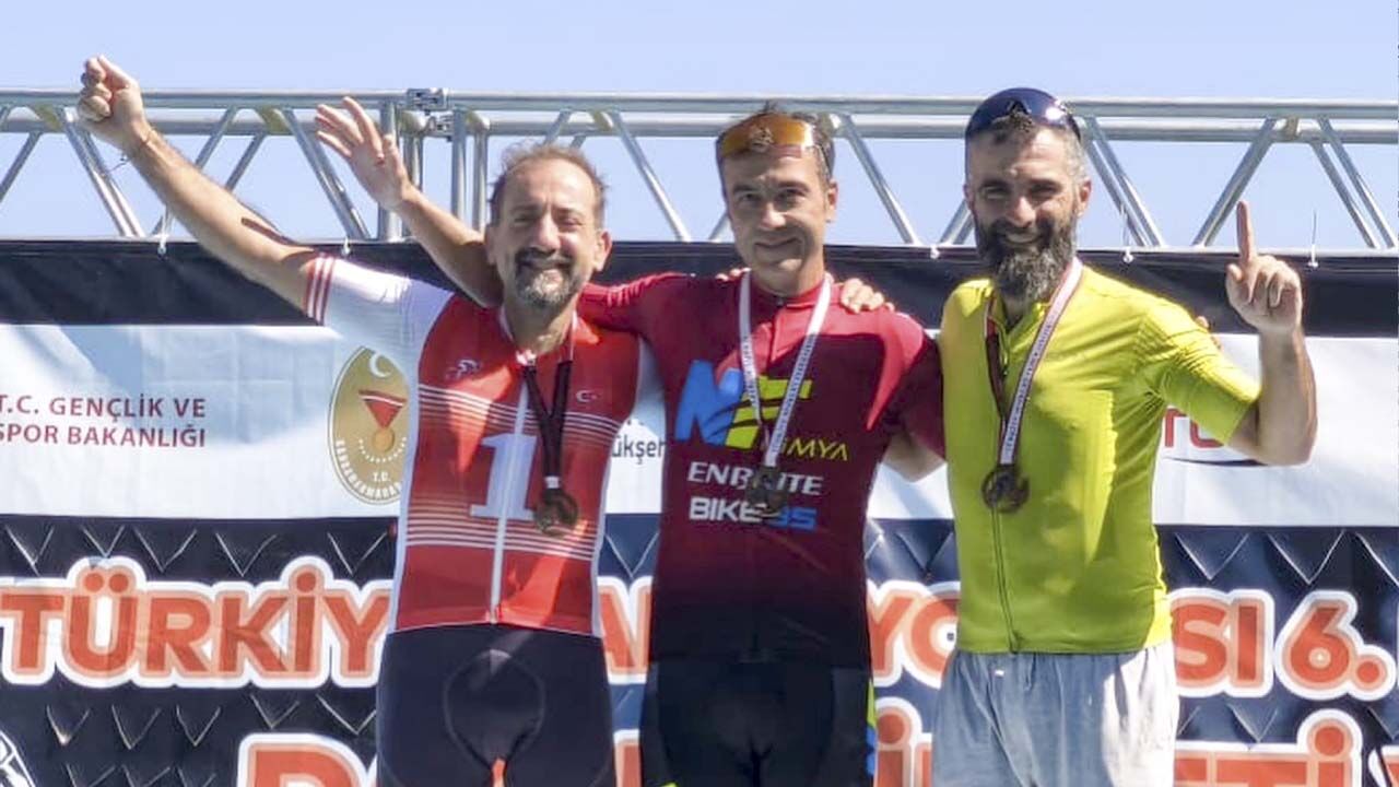 Ömer Yaman Öztabak’tan Çifte Altın (6)