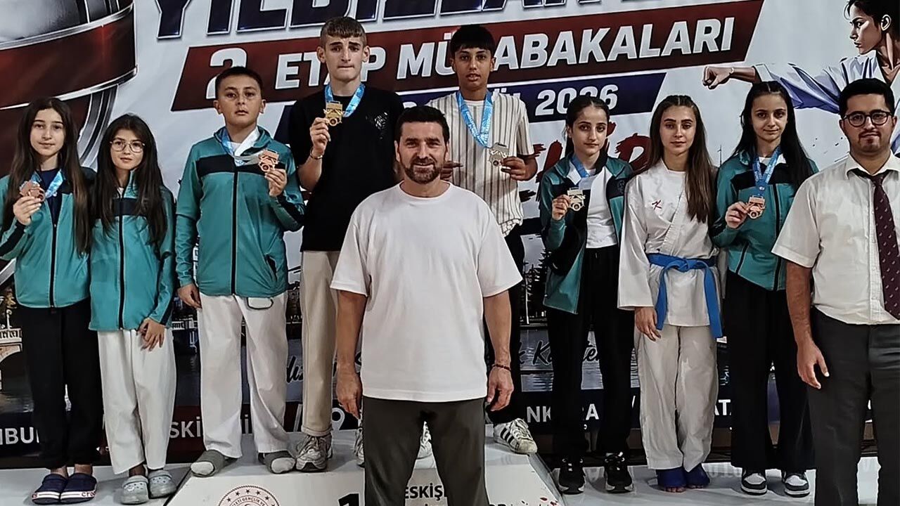 Taşköprü’nün Karatecilerinden Eskişehir’de 6 Madalya