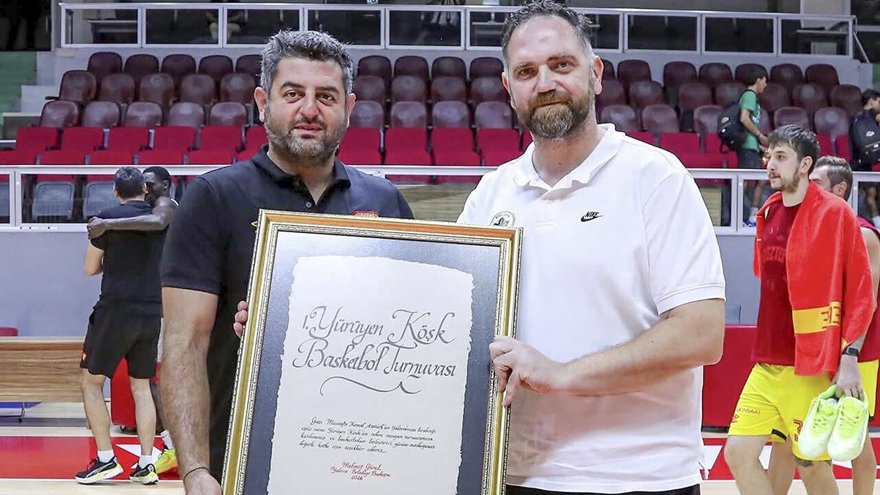 Yalova Haremspor Basketbol Takim Yuruyen Kosk Turnuva (3)