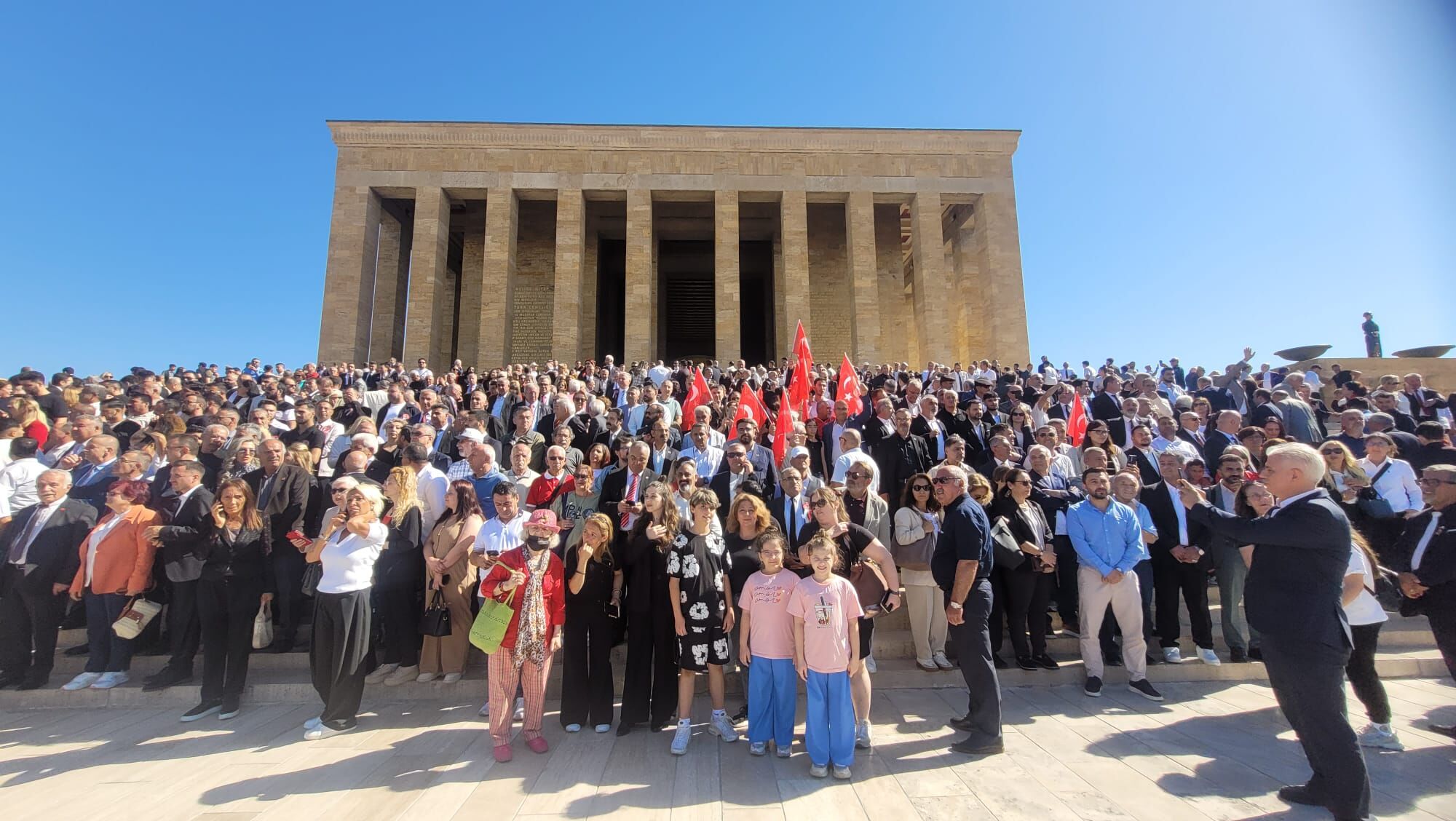 Yalova Chp Il Teskilat Baskan Vekil Anitkabir Kurulus Yildonum (1)