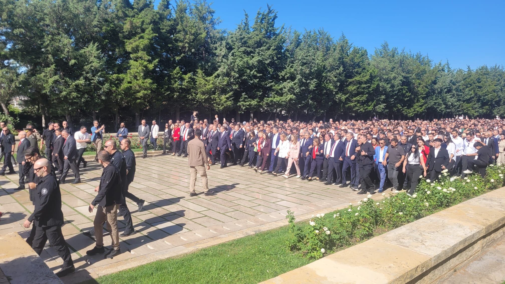 Yalova Chp Il Teskilat Baskan Vekil Anitkabir Kurulus Yildonum (3)