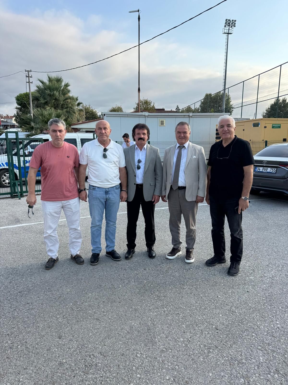 Yalova Tokatlilar Dernek Fk Plevnespor Dostluk Yemegi (1)