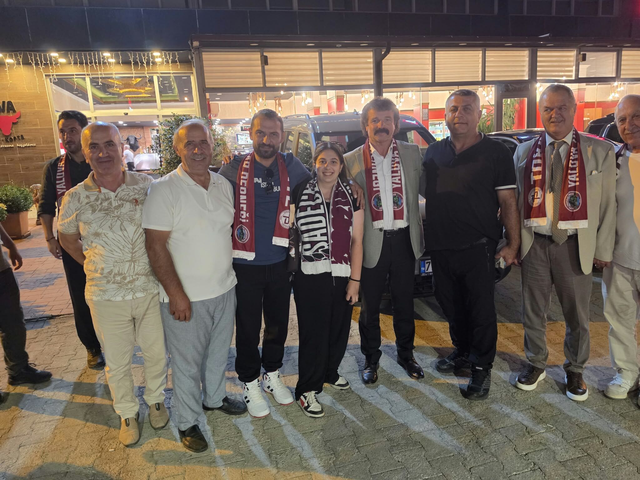Yalova Tokatlilar Dernek Fk Plevnespor Dostluk Yemegi (2)