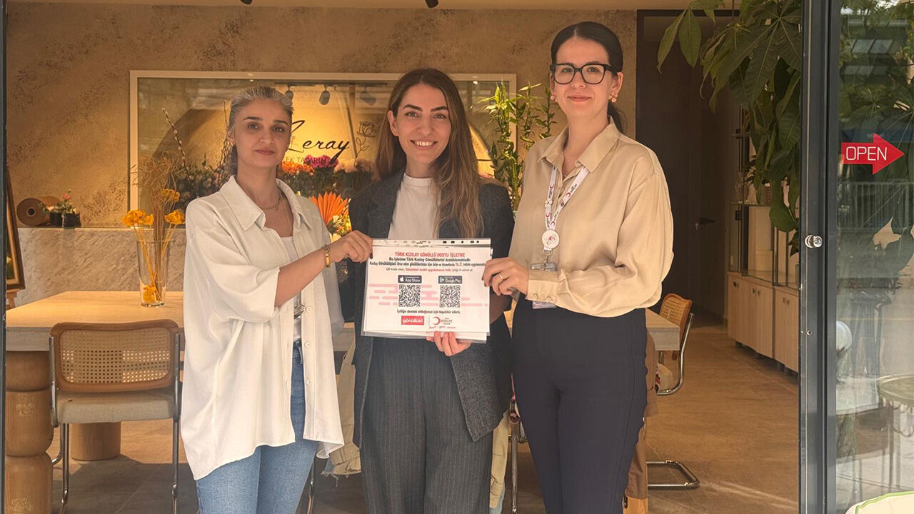 Çiçek Zeray Da Gönüllü Dostu İşletme Projesi’nde (2)