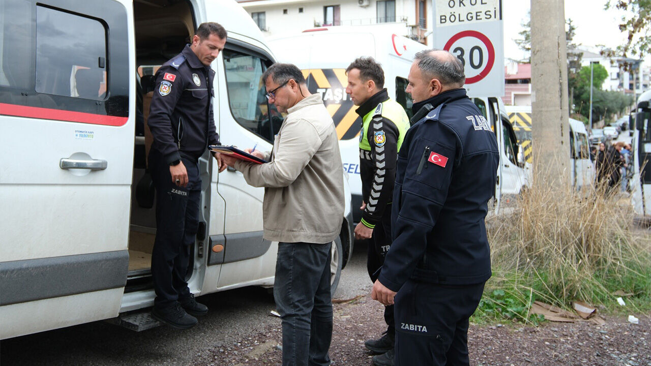 Çiftlikköy’de Okul Servislerine Sıkı Denetim