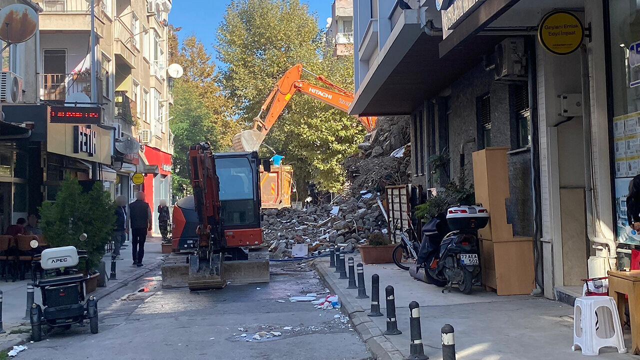 İstanbul Caddesi Hanibal Sokak’ta Kentsel Dönüşüm Mağduriyeti (6)