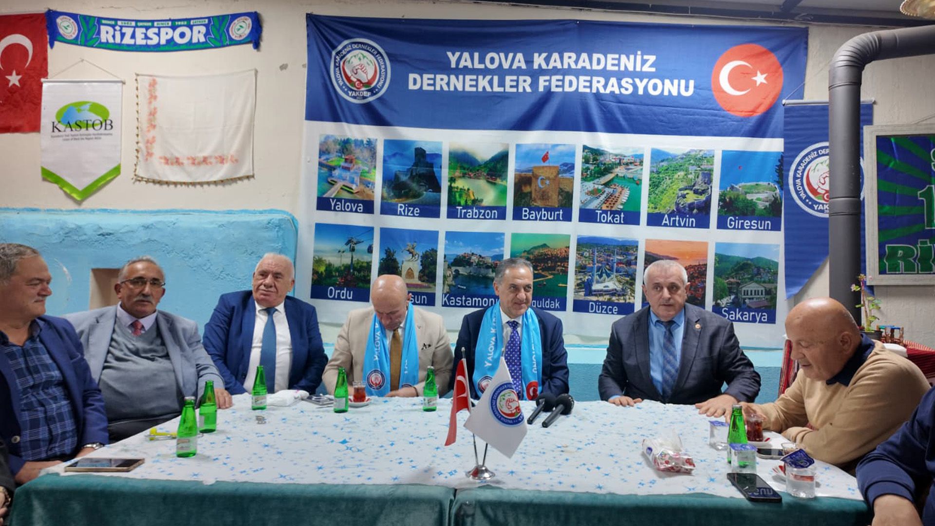 Karadenizliler Yalovada Bulustu (2)