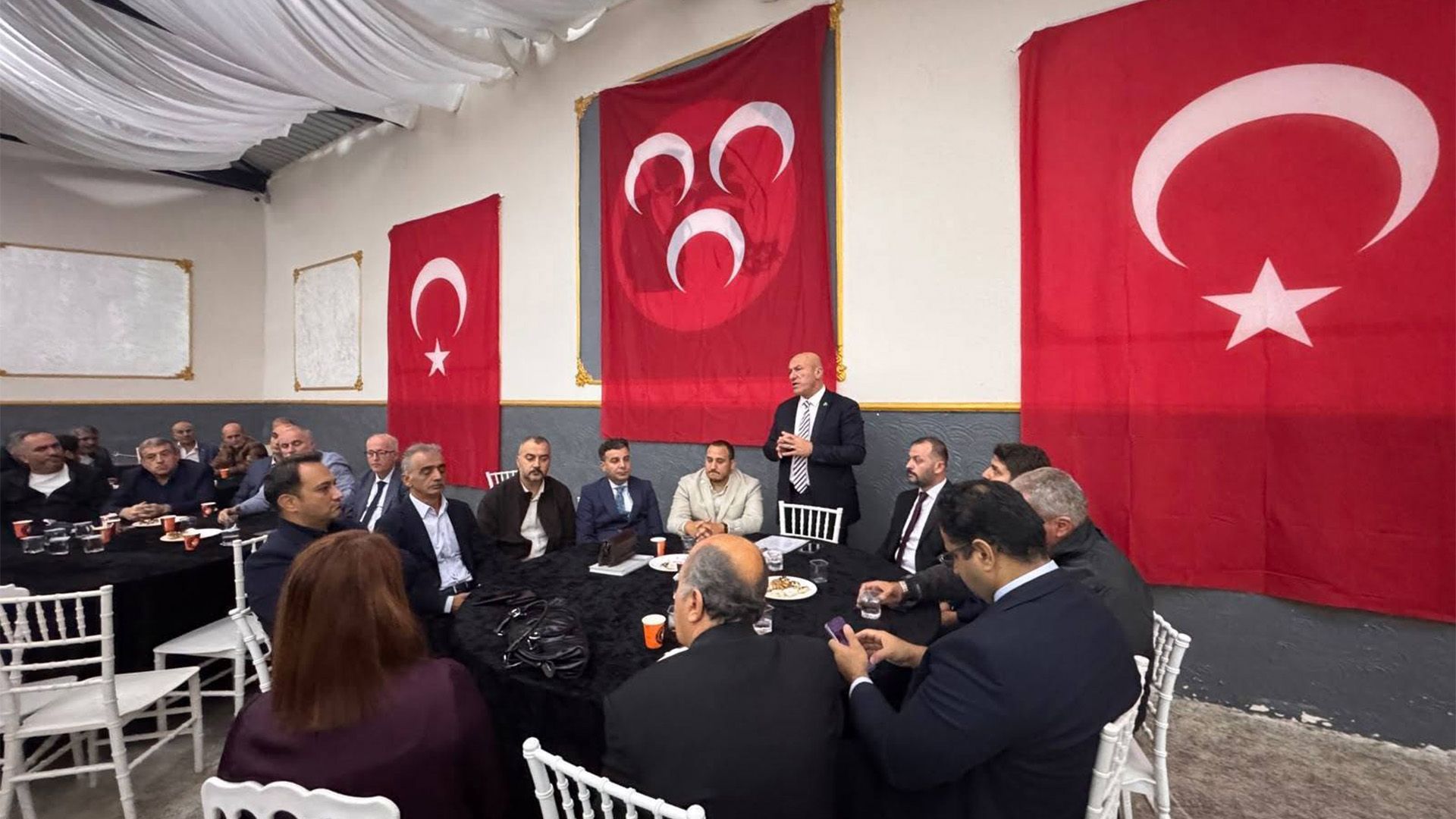 SİYASET