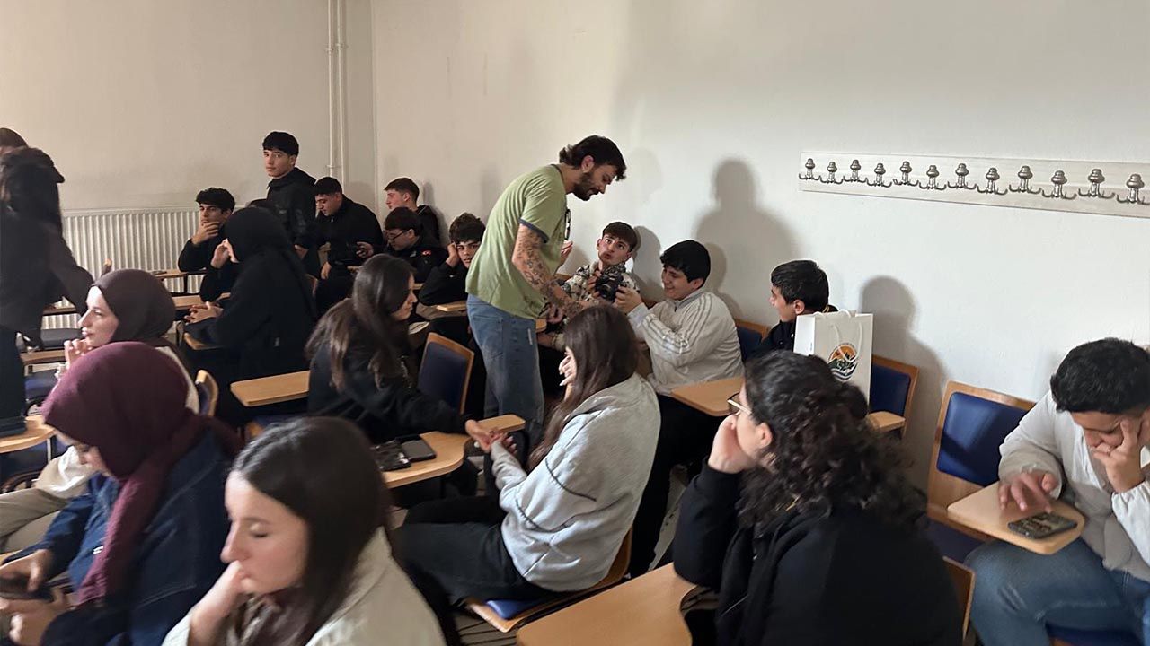 Çınaraltı Yerel Eylem Grubu Derneği’nden Turizmin Tanıtımına Katkı Sağlayacak Fotoğrafçılık Eğitimi (18)