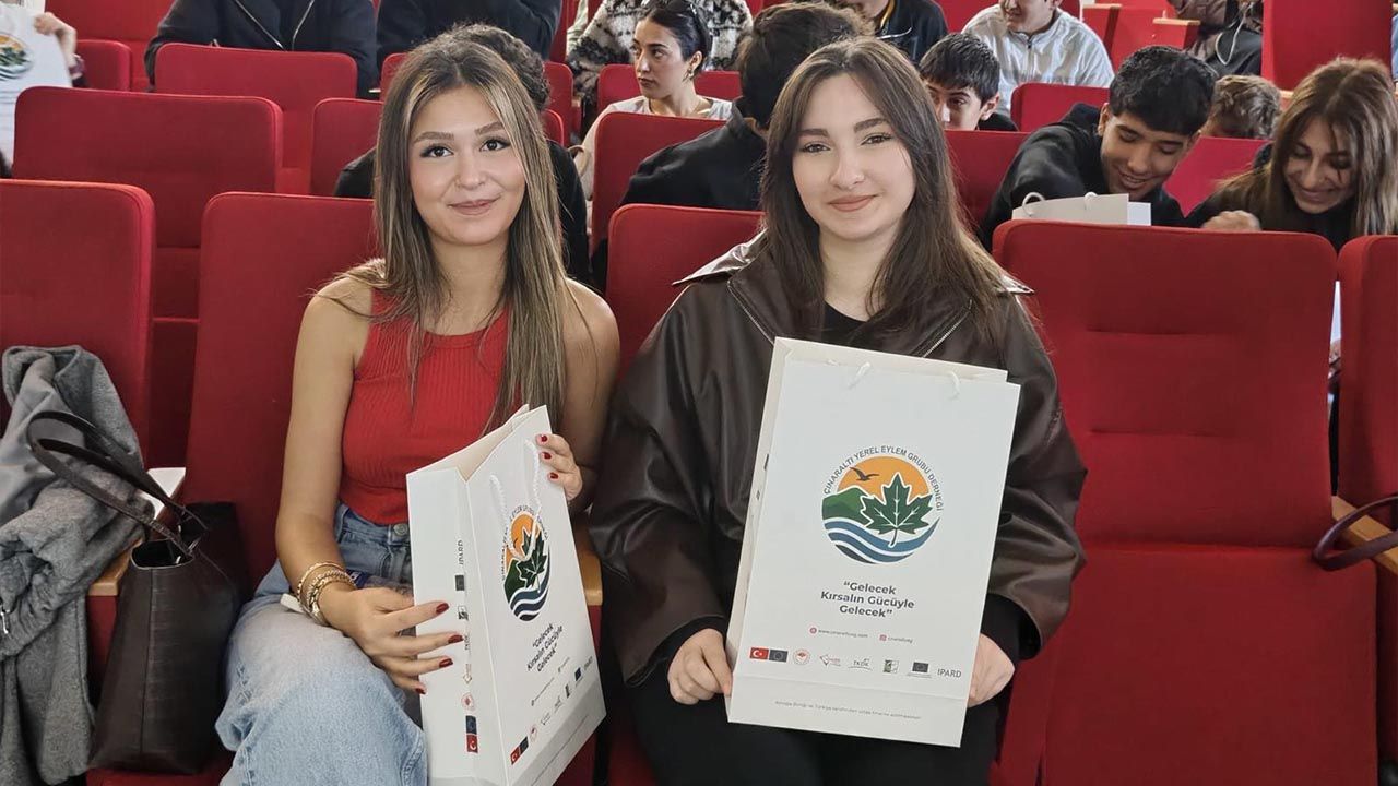 Çınaraltı Yerel Eylem Grubu Derneği’nden Turizmin Tanıtımına Katkı Sağlayacak Fotoğrafçılık Eğitimi (6)