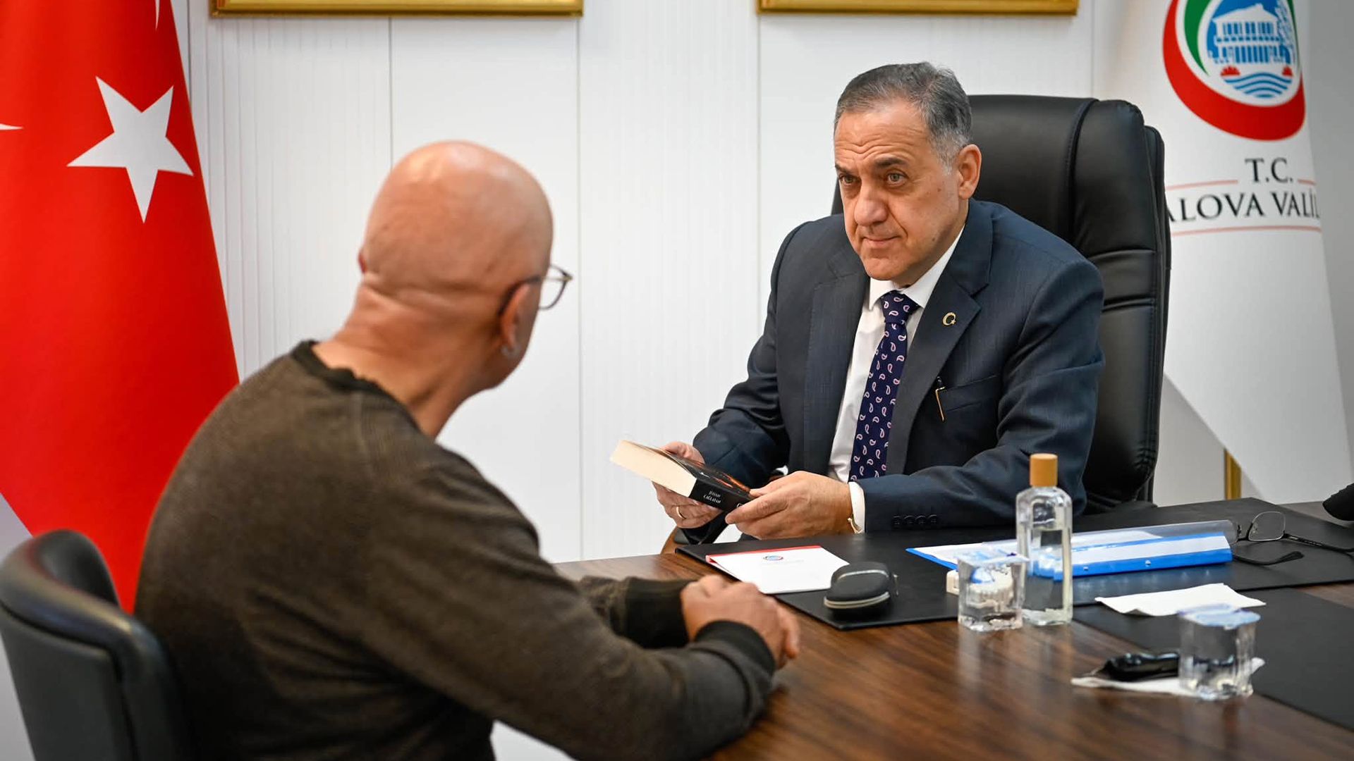 Vali Usta Halk Gunu (1)