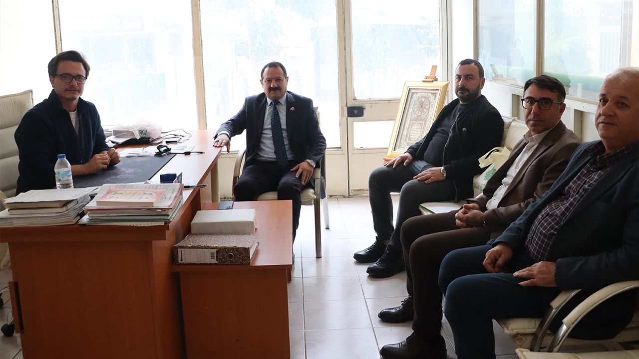 Yalova Anadolu Dernekler Federasyonu’ndan Yalova Gazetesi’ne Ziyaret