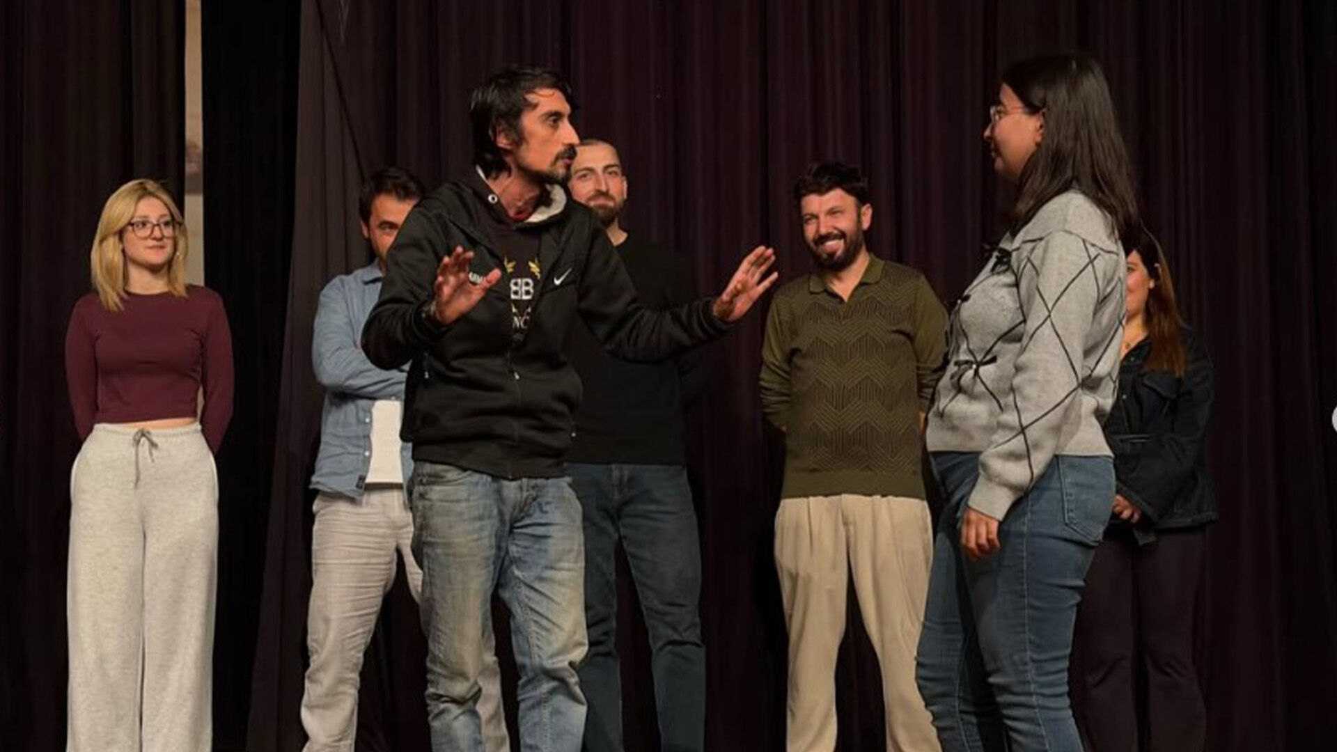 Yalova Belediyesi Karma Tiyatro Gitimleri (1)