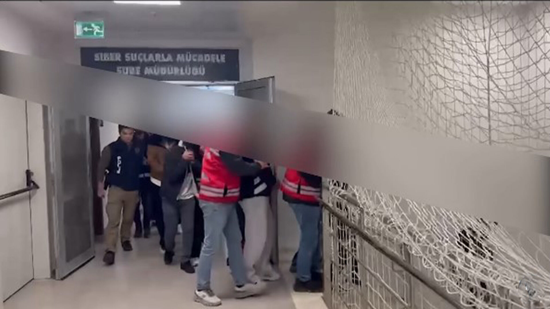 Yalova Dahil 61 Ilde Siber Suc Operasyonu (1)
