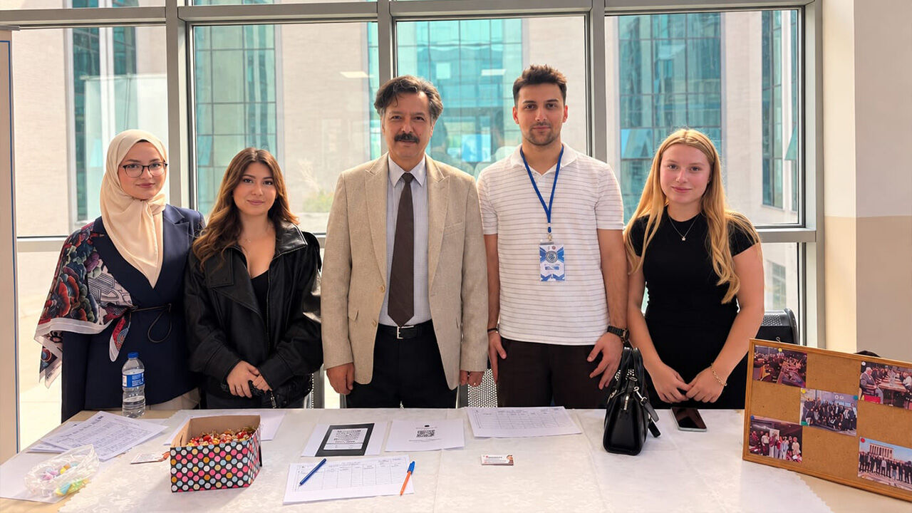 Yalova Üniversitesi Mec İşletme Ve Ekonomi Kulübü Öğrencilerle Buluştu (1)