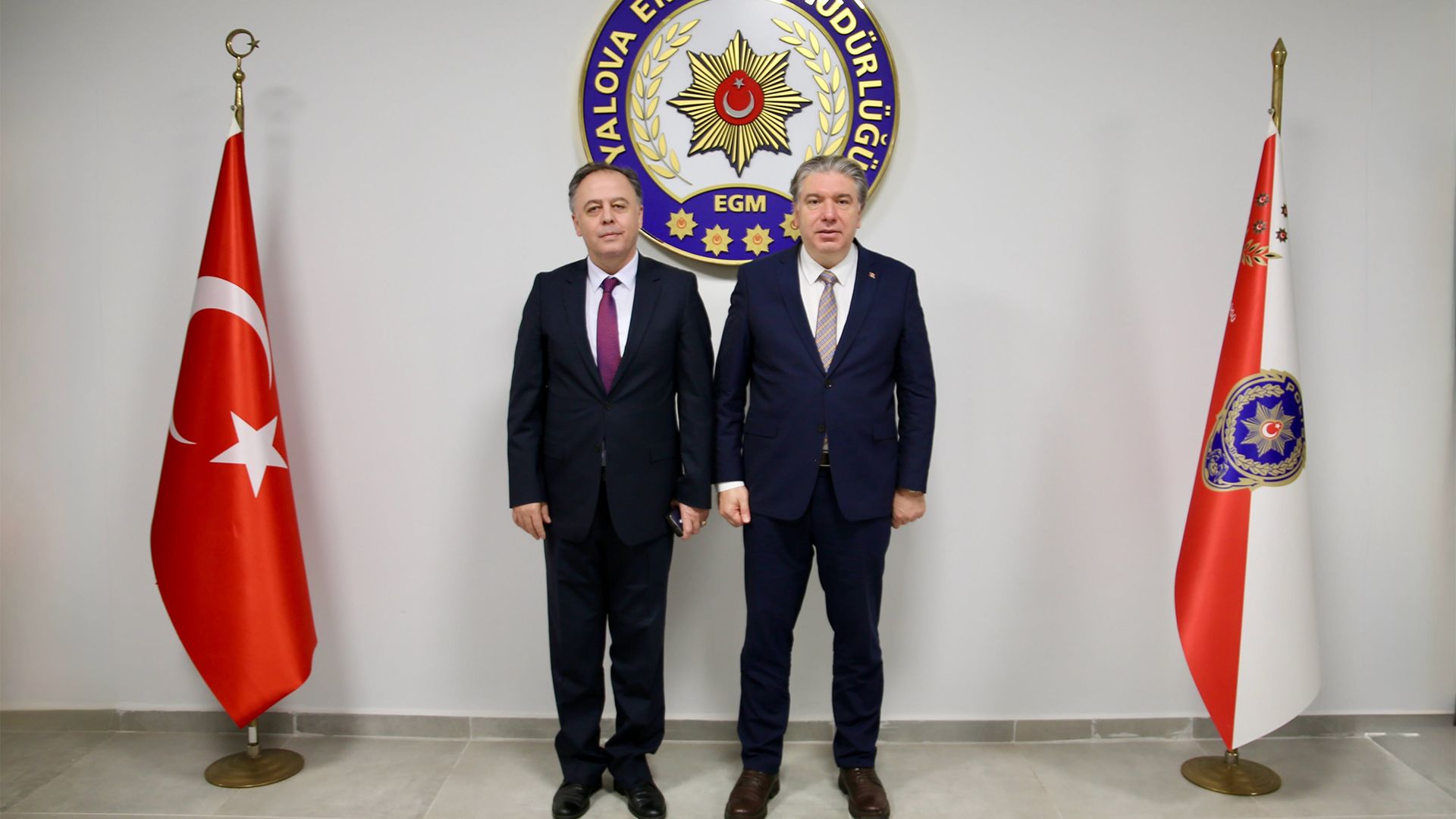Rektör Bahçekapılı’dan Emniyet Müdürü Topcan’a Ziyaret