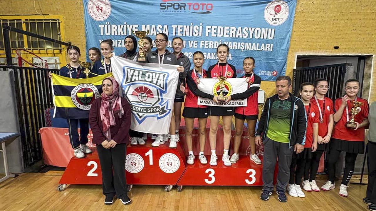 Sakarya'da Kürsü Yalovalı Raketlerin (2)