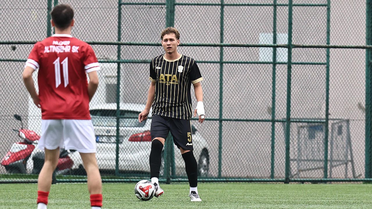 U19’Daki Temsilcilerimiz Bugün Sahaya İniyor (4)
