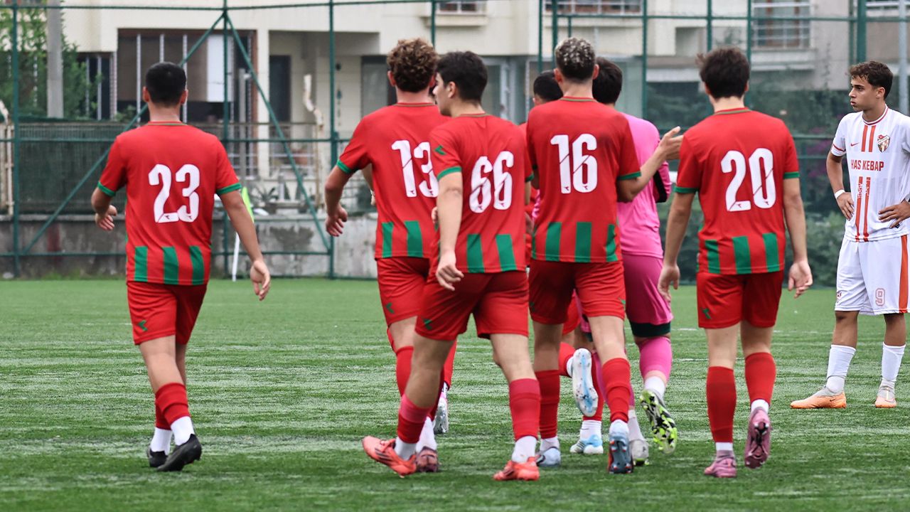 Yalova Fk Zirveye Kırparken, Yalovaspor Beraberliğe Abone Oldu (4)