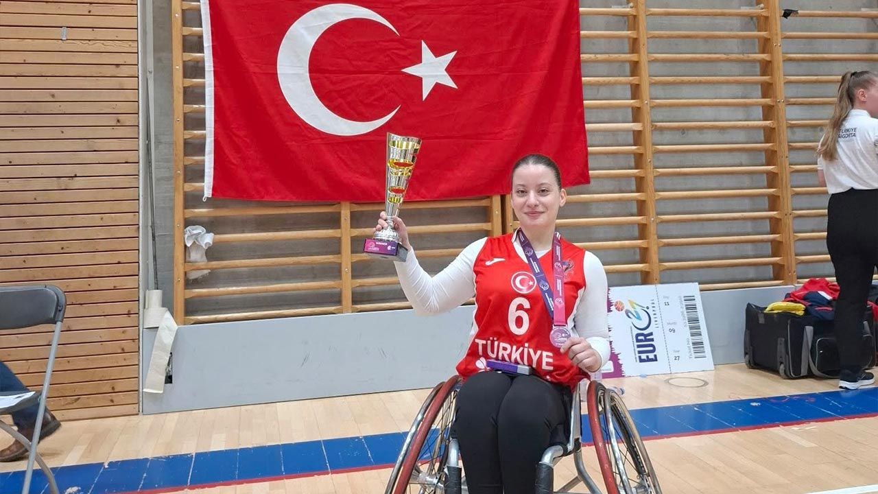 Yalovalı Serra Ve Arkadaşları Avrupa Şampiyonu (3)